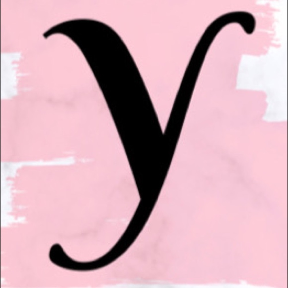 🇨🇦 Meet your Posher, (Yvette) READ MORE 👇👇👇